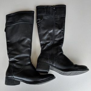 Black riding boots